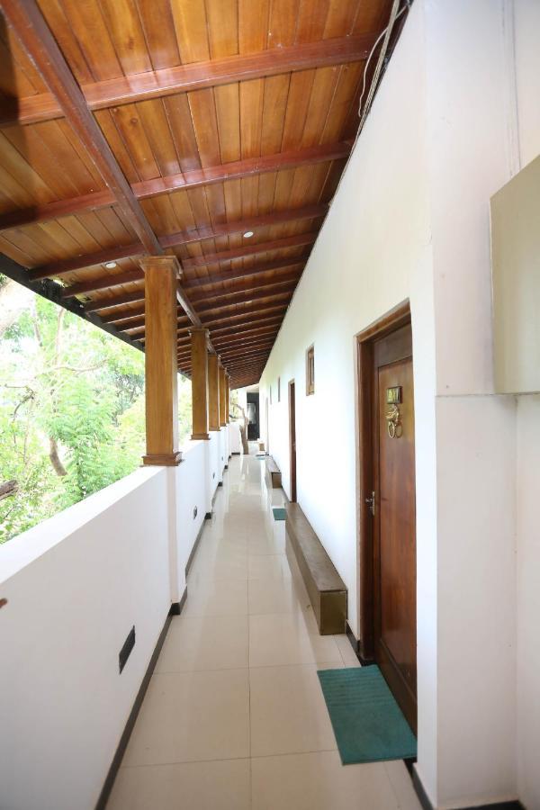 Grand Kalundawa - Dambulla'S Hidden Secret Hotell Eksteriør bilde